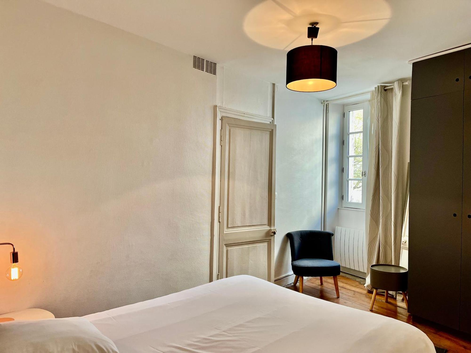 Dormir A La Rochelle 1 Avec Parking Екстер'єр фото